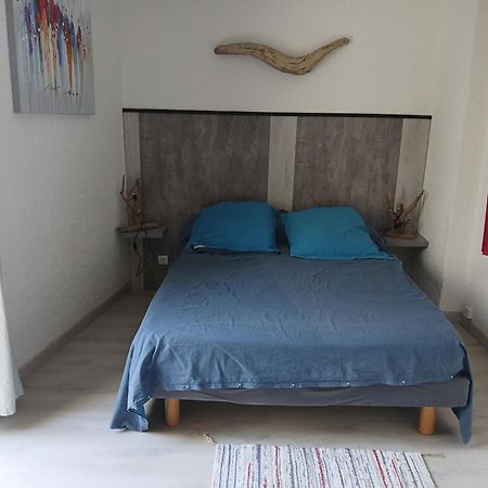 Jolie Appartement Refait A Neuf Saintes-Maries-de-la-Mer Eksteriør billede